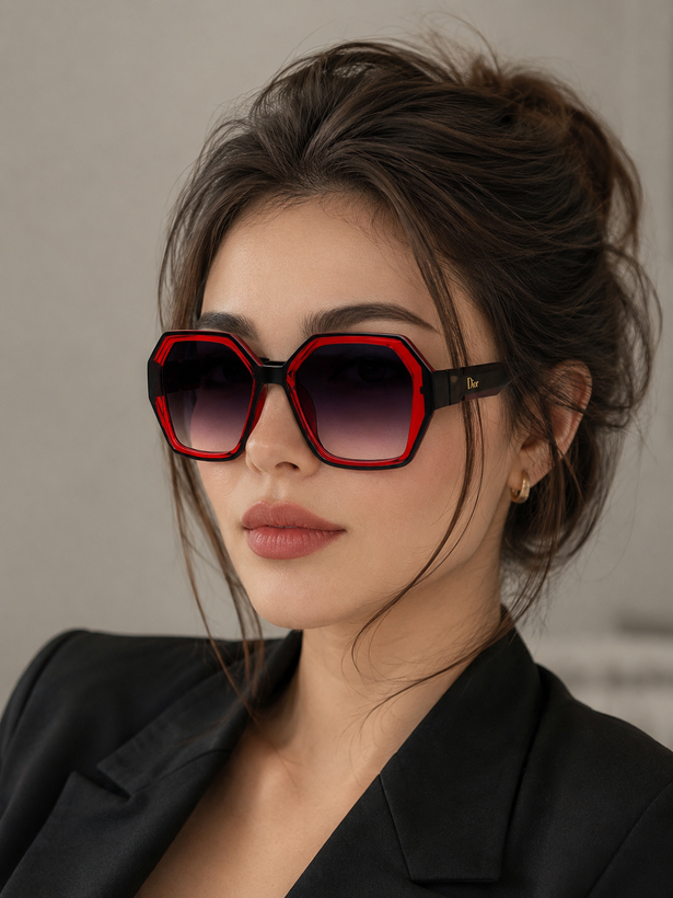 عینک آفتابی دیور زنانه مدل uv 400 آبنباتی
